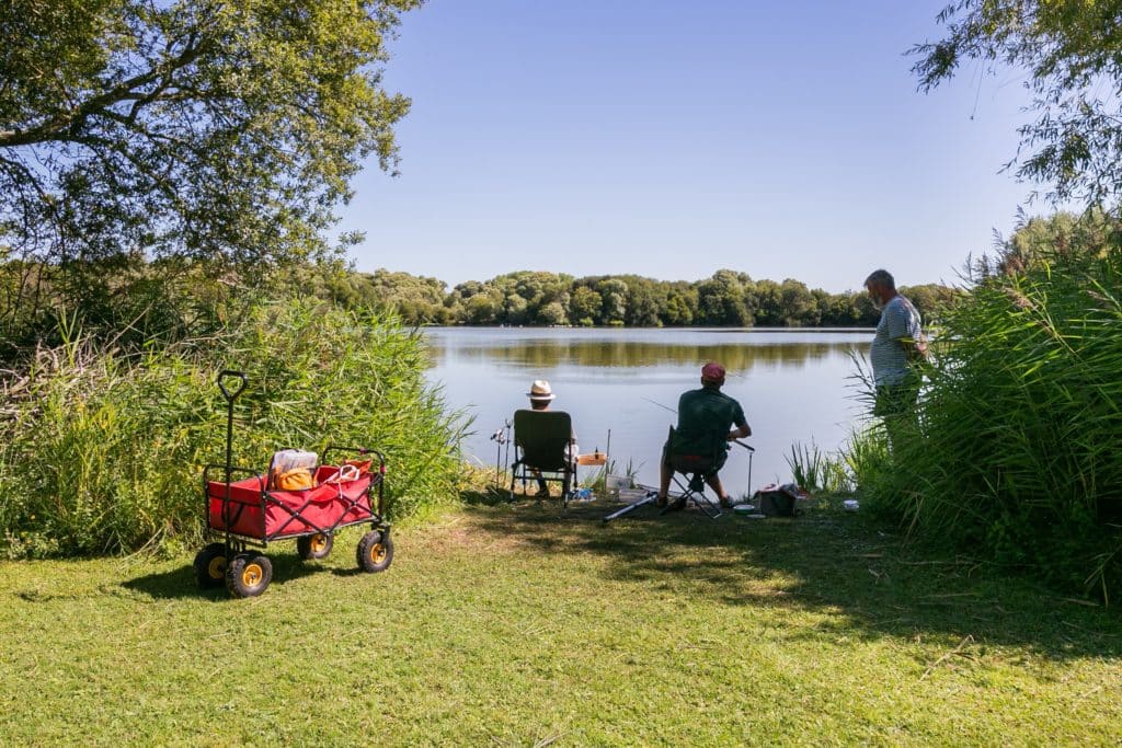 Camping avec étang de pêche dans le Morbihan