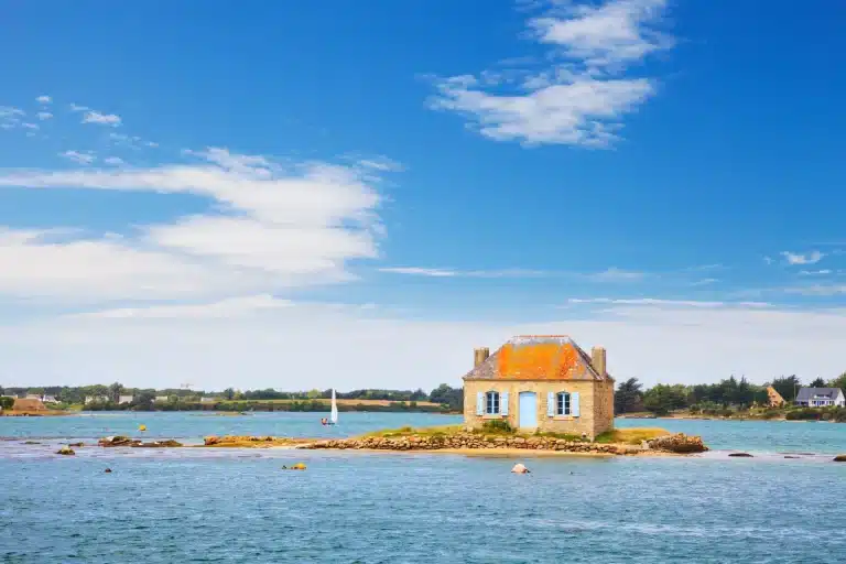 L'île de Saint-Cado, située dans la rivière d'Étel, dans le Morbihan